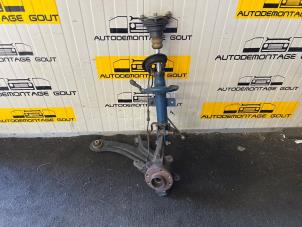 Gebruikte Wielophanging rechts-voor Renault Clio IV Estate/Grandtour (7R) 1.5 Energy dCi 90 FAP Prijs € 124,99 Margeregeling aangeboden door Autodemontage Gout