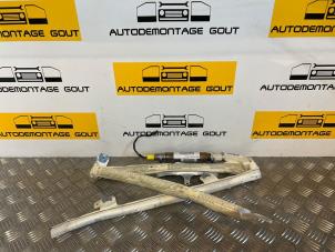 Gebruikte Airbag hemel links Mini Mini (R56) 1.6 16V Cooper Prijs € 39,99 Margeregeling aangeboden door Autodemontage Gout