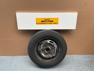 Begagnade Reservhjul Ford Transit 2.4 TDCi 16V Pris € 74,99 Marginaltabell erbjuds av Autodemontage Gout