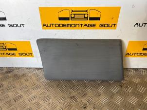 Gebruikte Sierstrip Renault Trafic New (FL) 2.5 dCi 16V 135 Prijs € 19,99 Margeregeling aangeboden door Autodemontage Gout