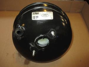 Gebruikte Rembooster Landrover Discovery III (LAA/TAA) Prijs € 90,75 Inclusief btw aangeboden door Garage Callant