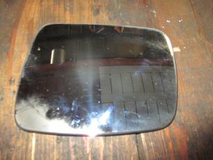 Begagnade Spegelhus, vänster Landrover Discovery IV (LAS) 3.0 SD V6 24V Pris € 30,25 Inklusive moms erbjuds av Garage Callant