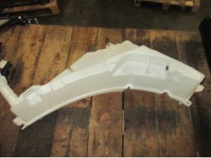 Begagnade Spolartank, vindruta Landrover Range Rover Sport (LW) 3.0 SDV6 Pris € 60,50 Inklusive moms erbjuds av Garage Callant