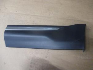 Gebruikte Portierlijst Landrover Range Rover Evoque (LVJ/LVS) 2.2 SD4 16V 5-drs. Prijs € 30,25 Inclusief btw aangeboden door Garage Callant