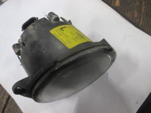 Gebruikte Mistlamp links-voor Landrover Range Rover Sport (LS) 2.7 TDV6 24V Prijs op aanvraag aangeboden door Garage Callant