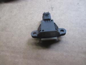 Begagnade Airbagsensor Landrover Range Rover Evoque (LVJ/LVS) 2.2 TD4 16V Pris € 24,20 Inklusive moms erbjuds av Garage Callant