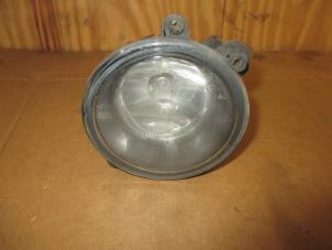 Gebruikte Mistlamp links-voor Landrover Range Rover III (LM) 2.9 TD6 24V Prijs € 30,25 Inclusief btw aangeboden door Garage Callant