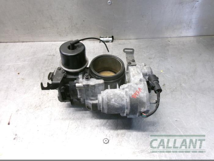 Gasklephuis van een Jaguar XJR 4.0 V8 32V Supercharged 1998