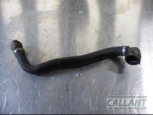 Begagnade Vattenslanganslutning Jaguar XE 2.0 D E-Performance 16V Pris € 18,15 Inklusive moms erbjuds av Garage Callant