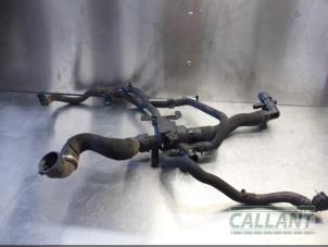 Begagnade Termostathus Landrover Range Rover Velar (LY) 3.0 D300 AWD Pris € 90,75 Inklusive moms erbjuds av Garage Callant