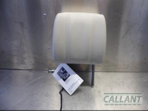 Begagnade Nackstöd Landrover Range Rover Velar (LY) 2.0 16V P250 AWD Pris € 90,75 Inklusive moms erbjuds av Garage Callant