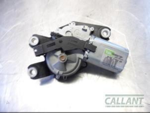 Begagnade Bakre torkarmotor Landrover Range Rover Evoque (LVJ/LVS) 2.0 D 180 16V 5-drs. Pris € 60,50 Inklusive moms erbjuds av Garage Callant