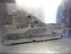 Begagnade Hasplåt Jaguar XF Sportbrake 2.0d 163 E-Performance 16V Pris € 60,50 Inklusive moms erbjuds av Garage Callant