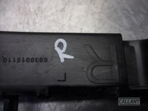 Gebruikte Bumpersteun rechts-achter Citroen C-Elysee (DD) 1.6 VTi 16V Prijs € 18,15 Inclusief btw aangeboden door Garage Callant