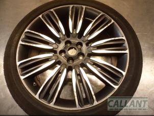 Begagnade Hjul + däck Landrover Range Rover Velar (LY) 2.0 16V P250 AWD Pris € 211,75 Inklusive moms erbjuds av Garage Callant