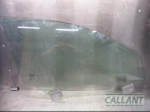 Gebruikte Portierruit 4Deurs rechts-voor Jaguar XJ (X351) 3.0 D V6 24V Prijs € 163,35 Inclusief btw aangeboden door Garage Callant