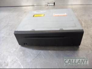 Używane Modul nawigacji Jaguar XJ (X350) 2.7d V6 24V Cena € 151,25 Z VAT oferowane przez Garage Callant