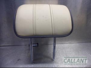 Begagnade Nackstöd Landrover Range Rover III (LM) 4.4 V8 32V Pris € 90,75 Inklusive moms erbjuds av Garage Callant