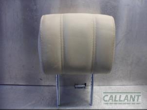 Begagnade Nackstöd Landrover Range Rover IV (LG) 3.0 TDV6 24V Pris € 181,50 Inklusive moms erbjuds av Garage Callant