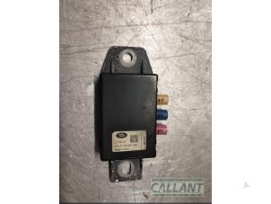 Begagnade Antenn (diverse) Landrover Range Rover Evoque (LVJ/LVS) 2.0 D 150 16V Pris € 24,20 Inklusive moms erbjuds av Garage Callant
