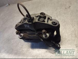 Używane Zacisk hamulcowy prawy przód Jaguar XF (CC9) 3.0 D V6 24V Cena € 151,25 Z VAT oferowane przez Garage Callant