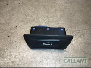 Begagnade Spak, baklucka BMW 2 serie Gran Tourer (F46) 216d 1.5 TwinPower Turbo 12V Pris € 12,10 Inklusive moms erbjuds av Garage Callant