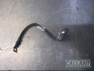 Begagnade Batterisensor Volkswagen Polo VI (AW1) 1.0 MPI 12V Pris € 24,20 Inklusive moms erbjuds av Garage Callant