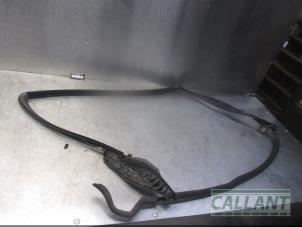 Begagnade Dörrtätning, 4-dörrars, vänster bak Landrover Range Rover Sport (LW) 3.0 SDV6 Hybrid Pris € 30,25 Inklusive moms erbjuds av Garage Callant