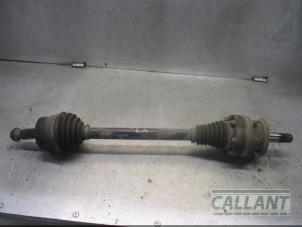 Używane Os napedowa lewy tyl Landrover Range Rover III (LM) 2.9 TD6 24V Cena € 75,00 Procedura marży oferowane przez Garage Callant