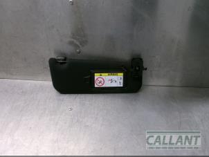 Begagnade Solskydd Landrover Range Rover Velar (LY) 2.0 D240 AWD Pris € 42,35 Inklusive moms erbjuds av Garage Callant