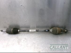 Gebruikte Aandrijfas rechts-achter Landrover Discovery Sport (LC) 2.0 TD4 180 16V Prijs € 151,25 Inclusief btw aangeboden door Garage Callant