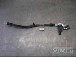 Begagnade Batteriterminal Jaguar F-Pace 2.0 D 180 16V AWD Pris € 60,50 Inklusive moms erbjuds av Garage Callant