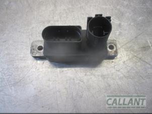 Begagnade Glödstiftsrelä Jaguar F-Pace 2.0 D 180 16V AWD Pris € 30,25 Inklusive moms erbjuds av Garage Callant