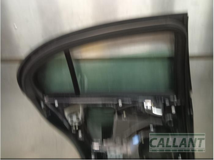 Bakdörr, 4-dörrars, vänster från en Jaguar S-type (X200) 2.5 V6 24V 2003