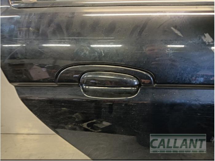 Bakdörr, 4-dörrars, höger från en Jaguar S-type (X200) 2.5 V6 24V 2003