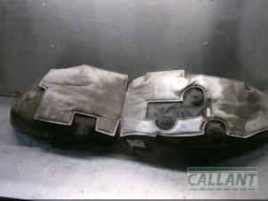 Begagnade Isolering, hjulhus Landrover Range Rover IV (LG) 3.0 TDV6 24V Pris € 60,50 Inklusive moms erbjuds av Garage Callant