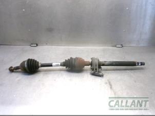 Begagnade Drivaxel, höger fram Opel Astra H SW (L35) 1.3 CDTI 16V Ecotec Pris € 60,50 Inklusive moms erbjuds av Garage Callant