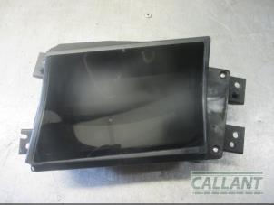 Begagnade Head-up-display (HUD) Landrover Range Rover Velar (LY) 3.0 D300 AWD Pris € 1.203,95 Inklusive moms erbjuds av Garage Callant