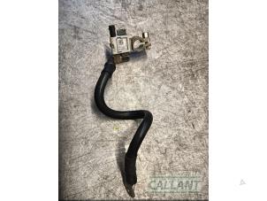 Begagnade Batteriterminal Audi SQ5 (8RB) 3.0 TDI V6 24V Pris € 60,50 Inklusive moms erbjuds av Garage Callant