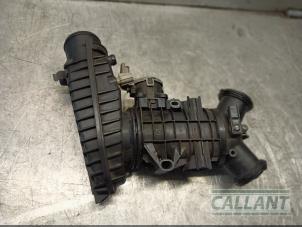 Gebruikte Gasklephuis Jaguar XF (CC9) 3.0 D V6 24V Prijs € 272,25 Inclusief btw aangeboden door Garage Callant