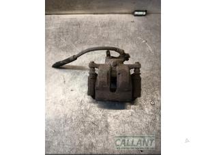 Używane Zacisk hamulcowy lewy tyl Landrover Range Rover Sport (LS) 2.7 TDV6 24V Cena € 60,50 Z VAT oferowane przez Garage Callant