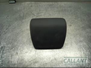 Begagnade Nackstöd Landrover Range Rover Velar (LY) 2.0 16V P250 AWD Pris € 121,00 Inklusive moms erbjuds av Garage Callant