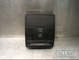 Begagnade Innerbelysning, fram Landrover Range Rover Evoque (LVJ/LVS) 2.0 eD 150 16V Pris € 163,35 Inklusive moms erbjuds av Garage Callant