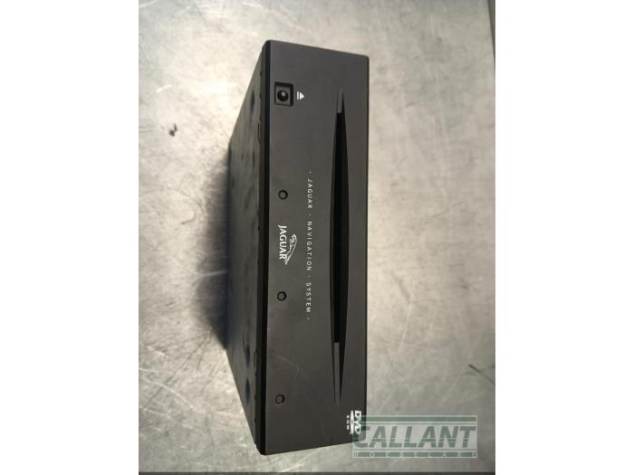 Navigeringsmodul från en Jaguar S-type (X200) 2.5 V6 24V 2003