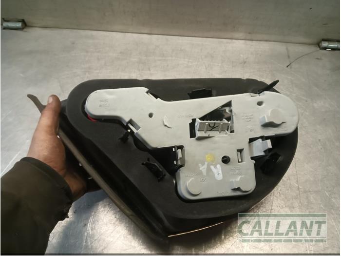 Baklykta, höger från en Jaguar S-type (X200) 2.5 V6 24V 2003