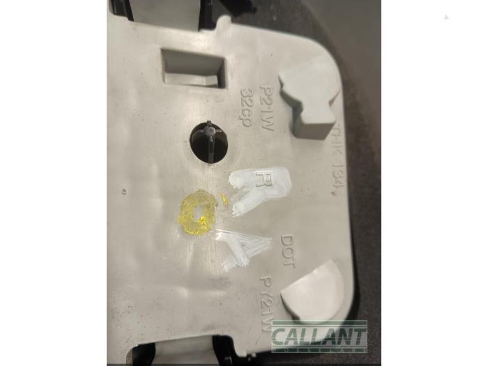 Baklykta, höger från en Jaguar S-type (X200) 2.5 V6 24V 2003