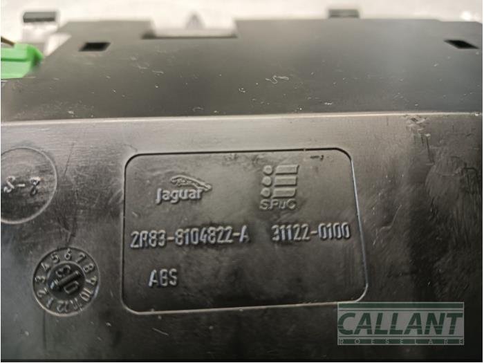 Askkopp, fram från en Jaguar S-type (X200) 2.5 V6 24V 2003