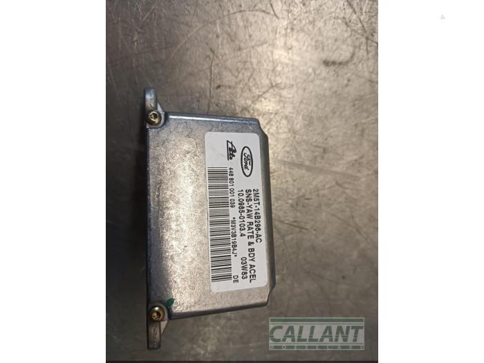 Styrvinkelsensor från en Jaguar S-type (X200) 2.5 V6 24V 2003