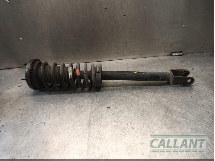 Stötdämpare, höger fram från en Jaguar S-type (X200) 2.5 V6 24V 2003