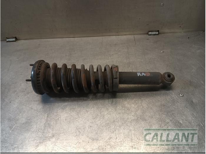Stötdämpare, höger bak från en Jaguar S-type (X200) 2.5 V6 24V 2003